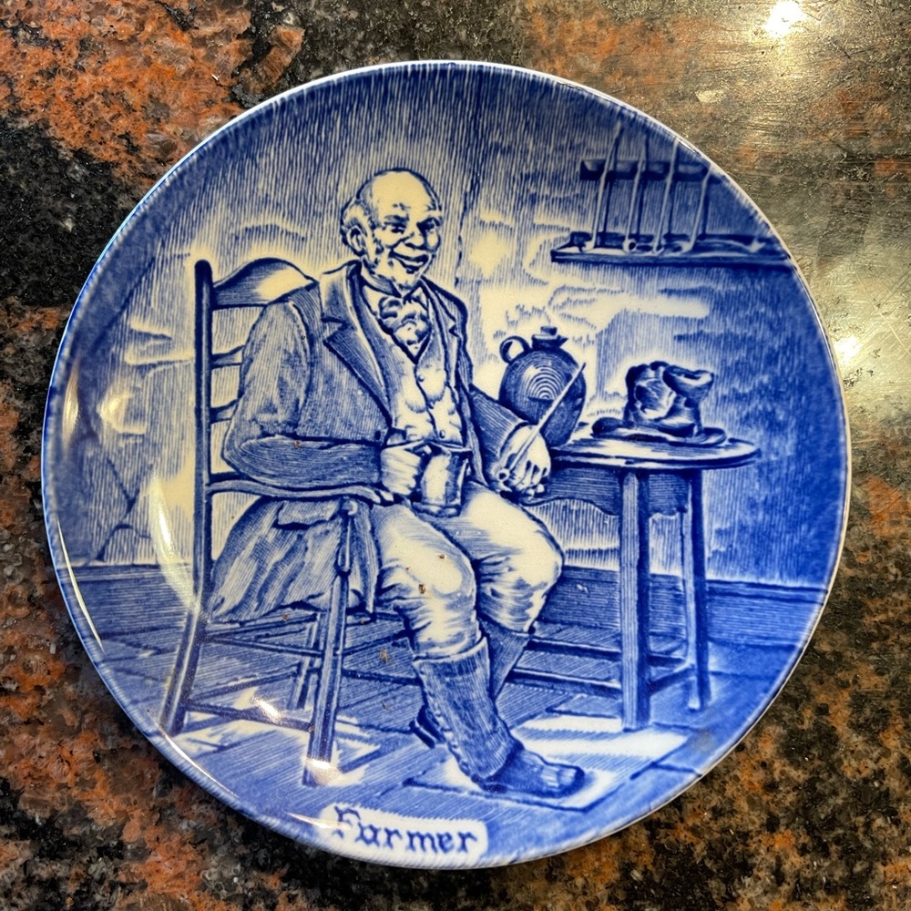 FARMER Small collectible plate.  ENOCH Tunstall LTD Wedgwood ENGLAND